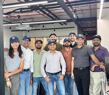 IBDIC team collaborating in office